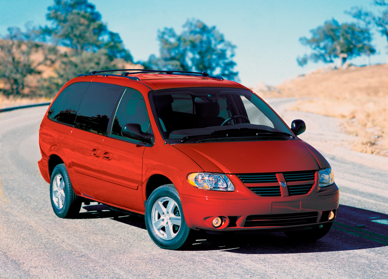 Airbag recalls chrysler town and country 2005